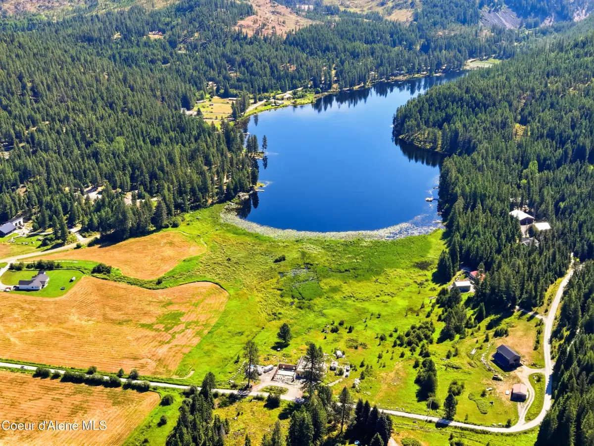 259 S Beaver Lake Rd, Athol, ID 83801 - #1