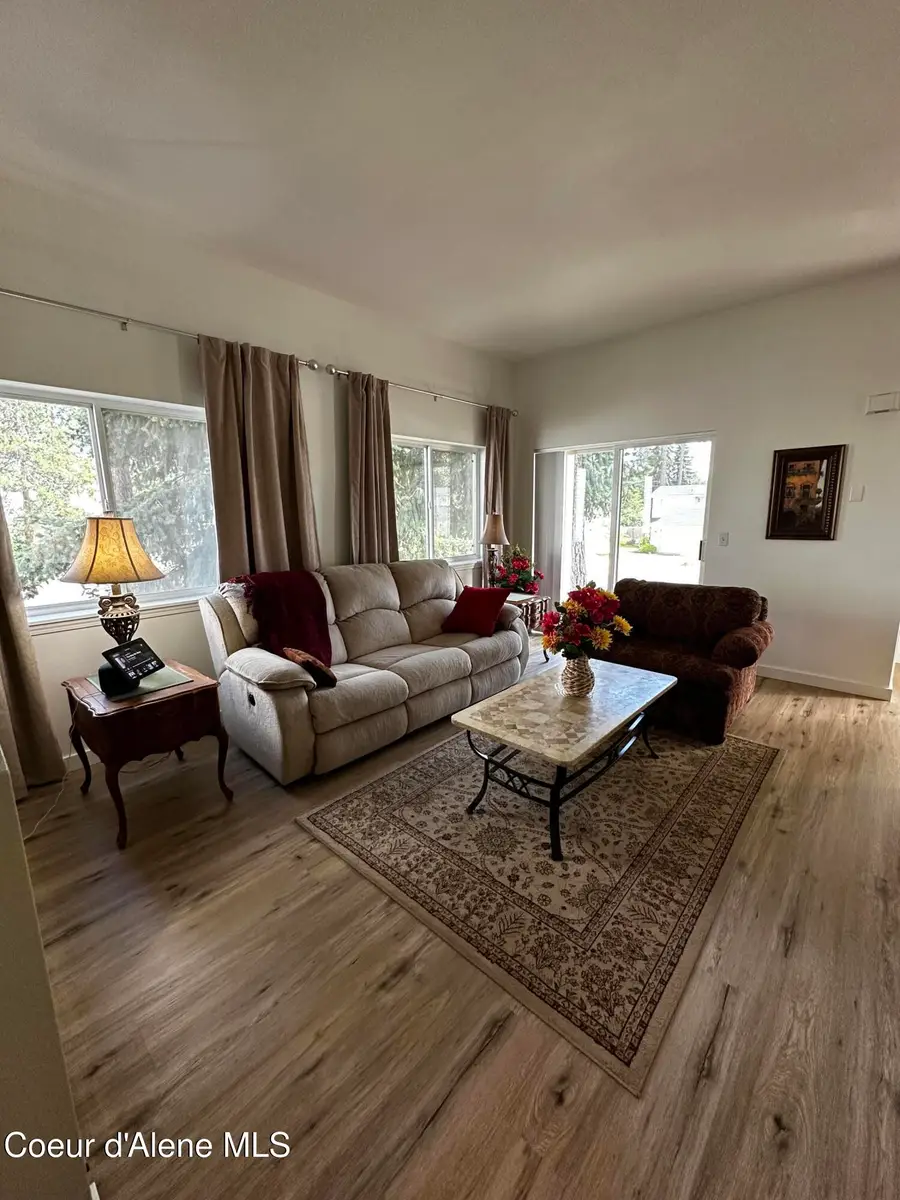 377 E KNOTTY PINE LN #2, Coeur Dalene, ID 83815 - #2