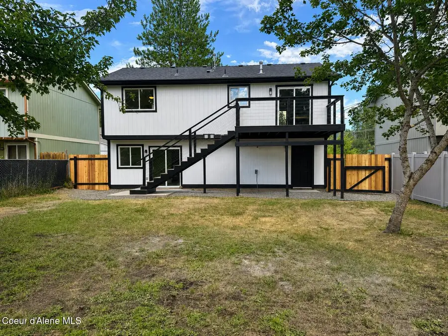 3115 N 12th ST, Coeur Dalene, ID 83815 - #2