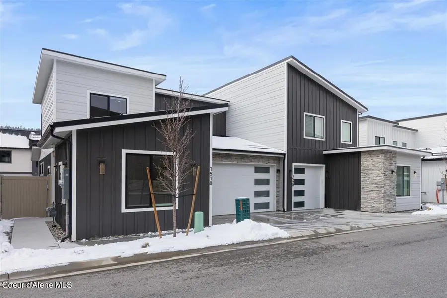 1518 W Union DR, Coeur Dalene, ID 83814 - #2