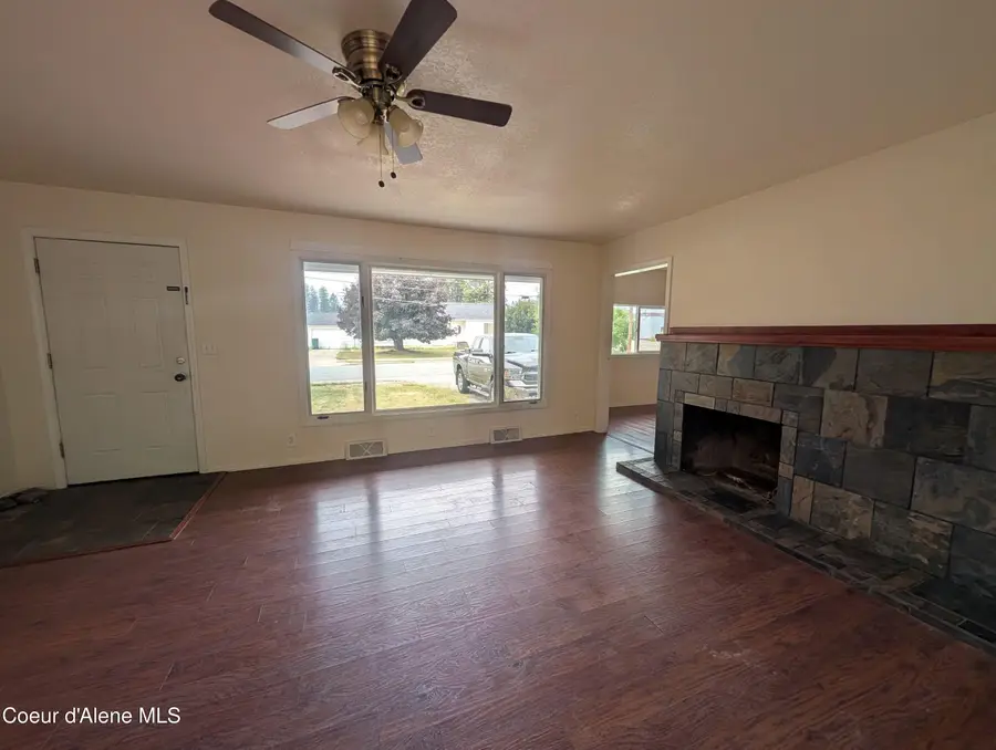6725 Augusta ST, Bonners Ferry, ID 83805 - #3
