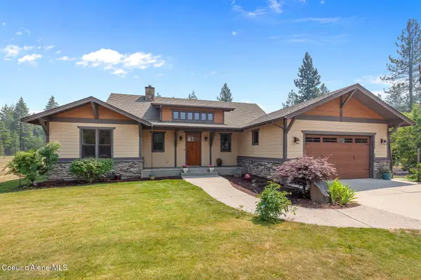 630 Goldfinch LN, Spirit Lake, ID 83869
