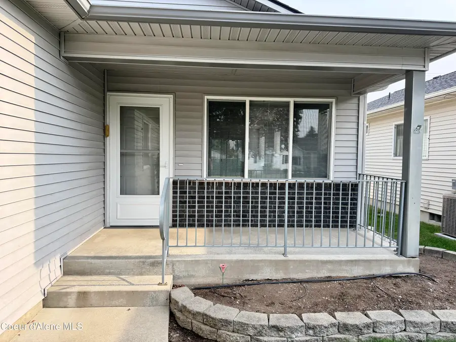 1107 W Woodlawn DR, Hayden, ID 83835 - #3