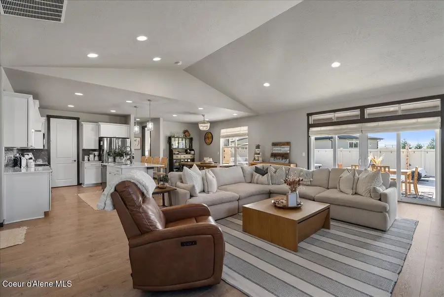 4332 W ENCLAVE WAY, Coeur Dalene, ID 83815 - #2