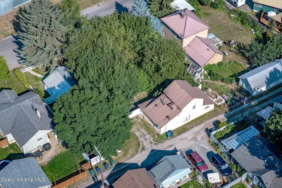 1030 N 1st St, Coeur D Alene, ID 83814 - #3