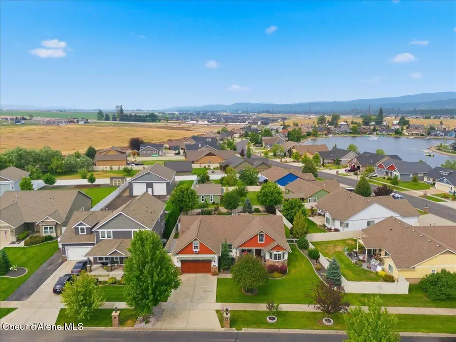 13325 N Glistening CT, Rathdrum, ID 83858 - #2
