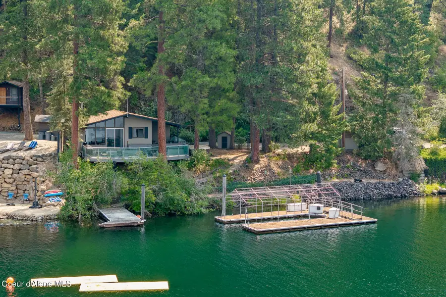 22513 S Lakewood Cove Rd, Coeur Dalene, ID 83814 - #2