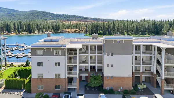 415 W Waterside DR #APT 202, Post Falls, ID 83854
