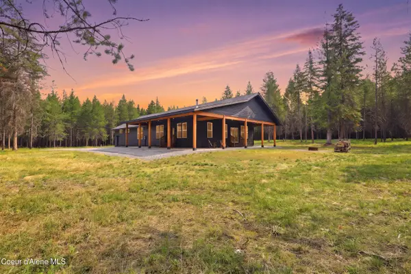112 Alberato RD, Priest River, ID 83856