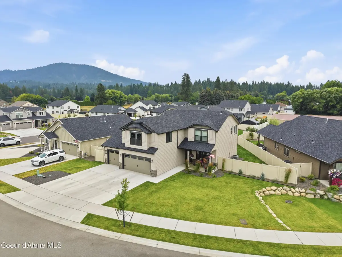 650 Ripatti Way, Hayden, ID 83835 - #1