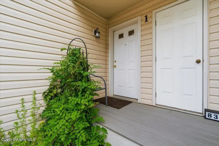 8352 N Village DR #APT 1, Hayden, ID 83835 - #3
