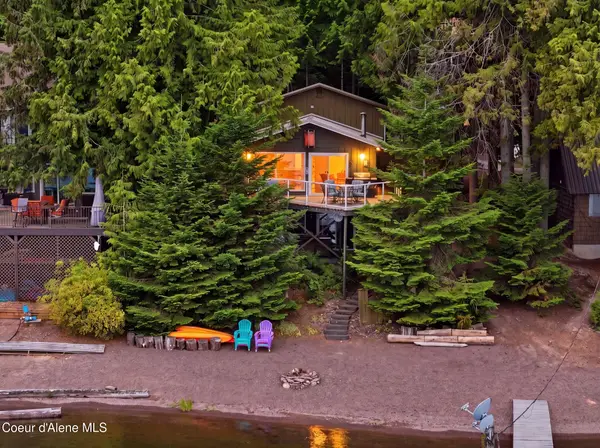 1300 W Glory RD, Worley, ID 83876