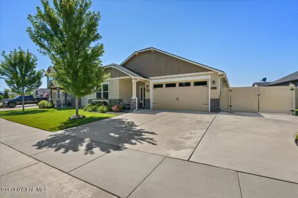 13465 N Telluride LOOP, Hayden, ID 83835