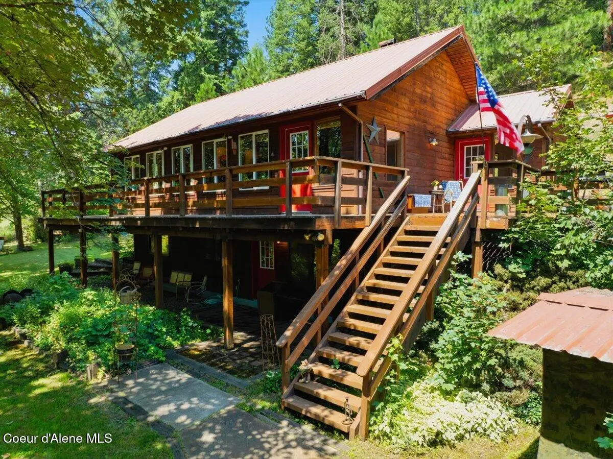 10793 S Thunder RD, Cataldo, ID 83810 - #1