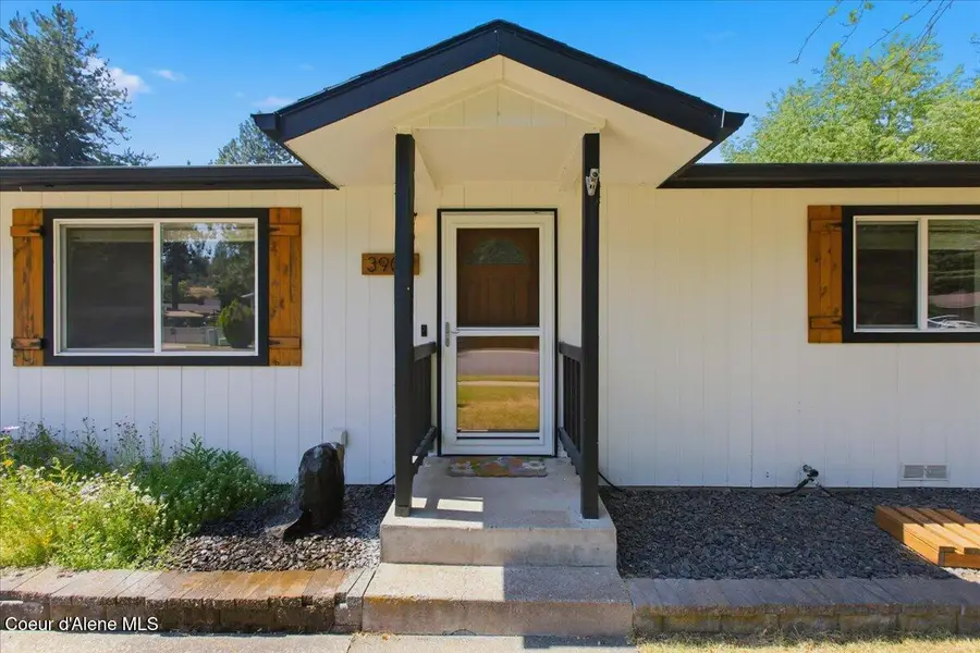 3907 N 19th ST, Coeur Dalene, ID 83815 - #2