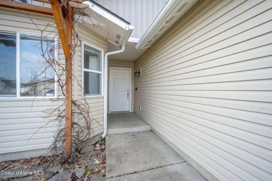 3500 W Lotze LOOP, Coeur Dalene, ID 83815 - #3