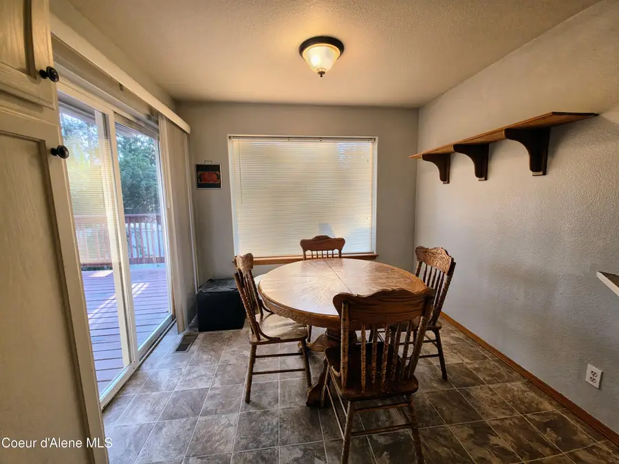 106 S Riverwood CT, Post Falls, ID 83854 - #3