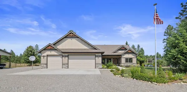 225 Aurora WAY, Athol, ID 83801