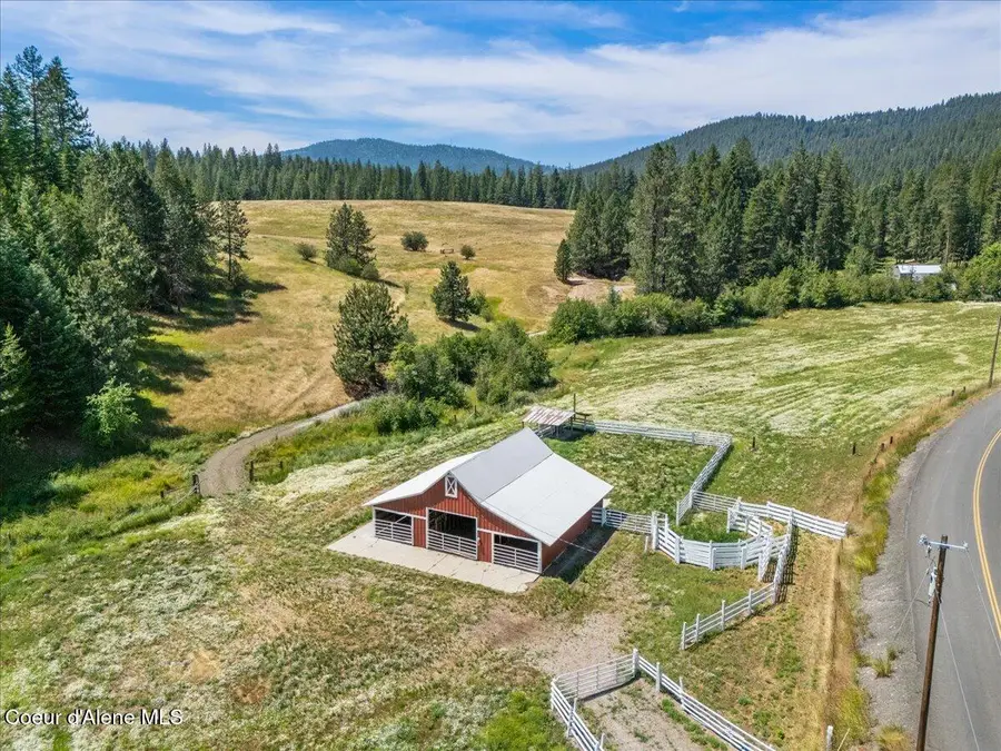 5393/5397 S STACH RD, Coeur Dalene, ID 83814 - #3