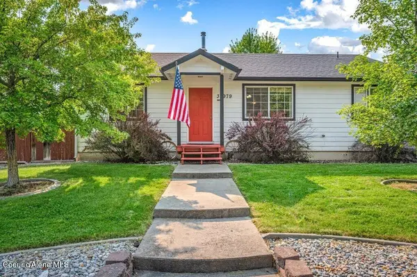 32979 N 8th AVE, Spirit Lake, ID 83869