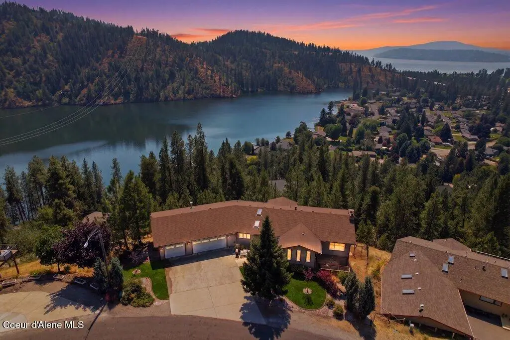 3110 E Fernan Hill RD, Coeur Dalene, ID 83814 - #1