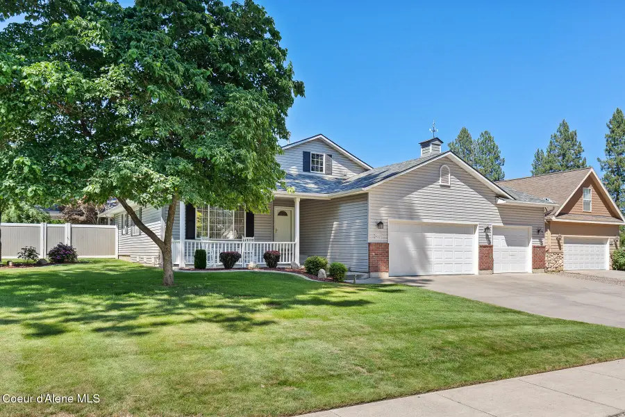 3887 N Player DR, Coeur Dalene, ID 83815 - #2