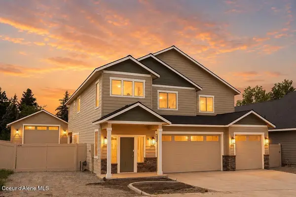 8029 N Pasture View St, Post Falls, ID 83854