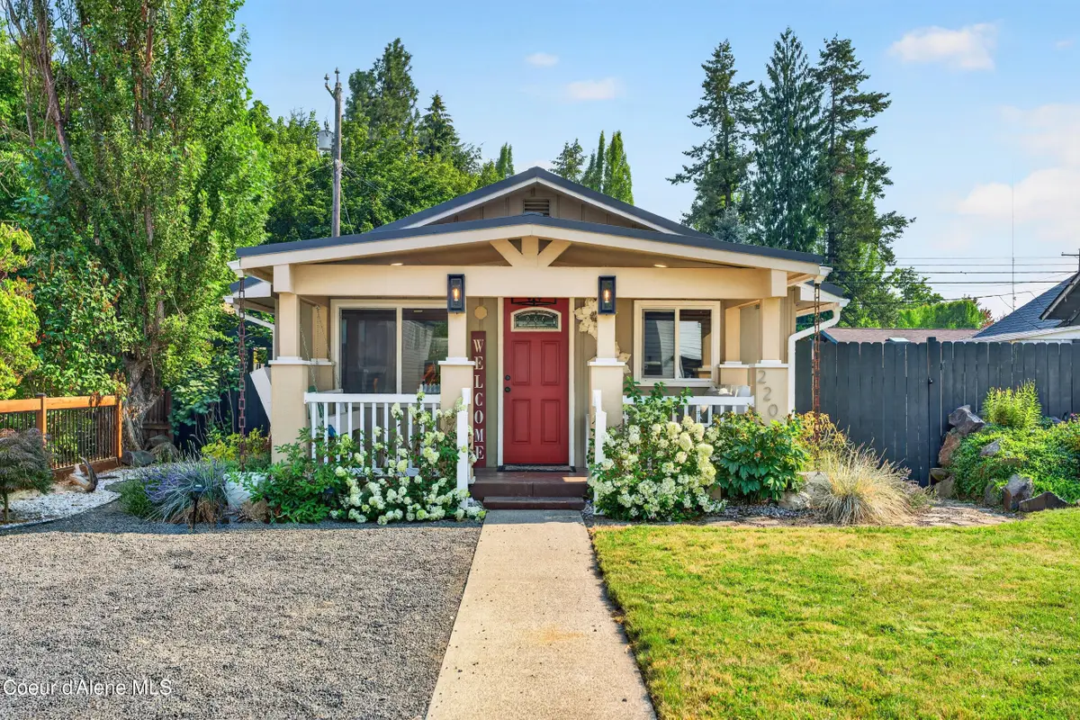 2206 E Coeur D Alene AVE, Coeur Dalene, ID 83814 - #1
