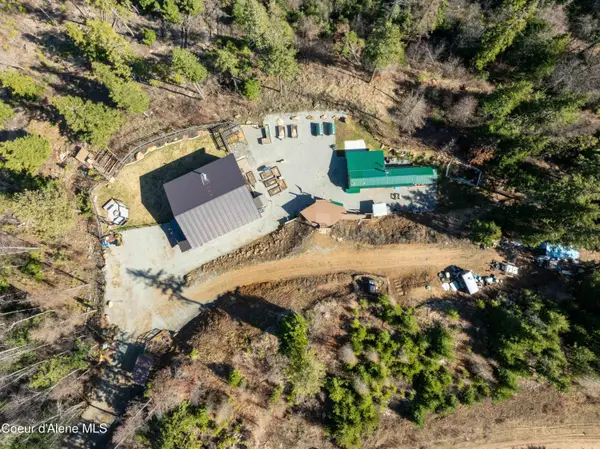 12251 W Blessing Hill RD, Post Falls, ID 83854