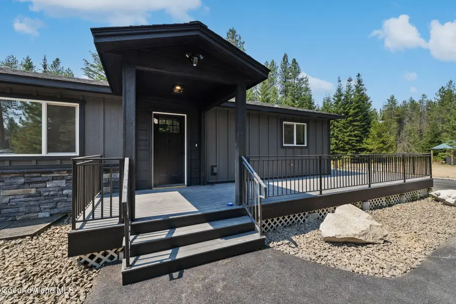 2721 W Seasons RD, Athol, ID 83801 - #3