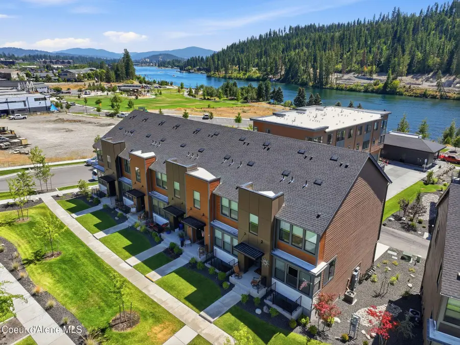 2616 W LUMBER LN, Coeur Dalene, ID 83814 - #3