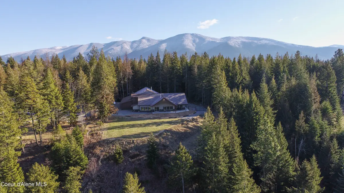 111 Majestic LN, Bonners Ferry, ID 83805 - Image #1