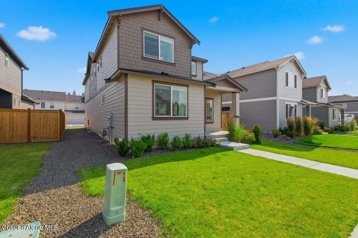 318 E Viceroy AVE, Hayden, ID 83835 - #1