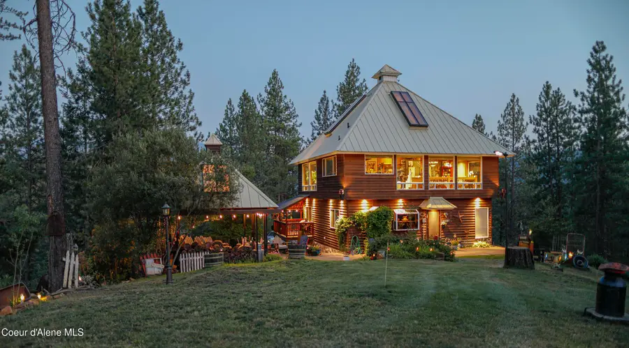 483 Paradise LN, Pinehurst, ID 83850 - #3