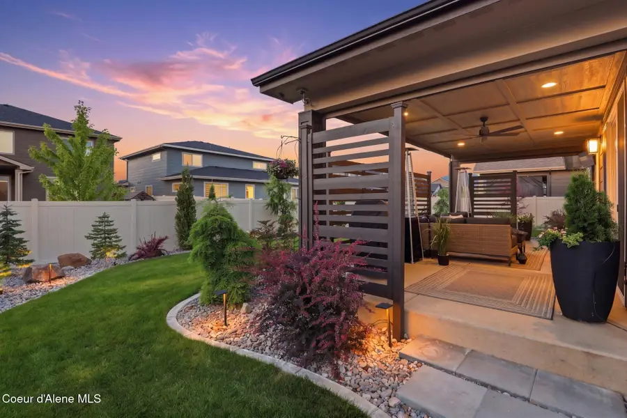 2119 W Domaine DR, Coeur Dalene, ID 83815 - #2
