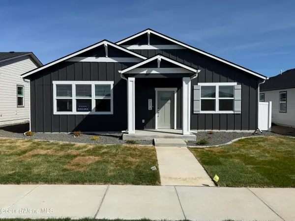 5276 E Antares Ln, Post Falls, ID 83854