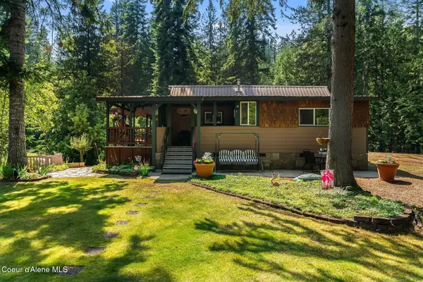 648 Elk Grove Road, Sandpoint, ID 83864