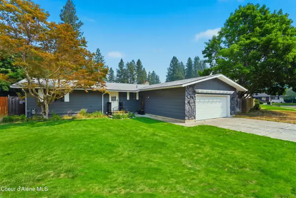 1909 E Pine Hill CT, Coeur d'Alene, ID 83815