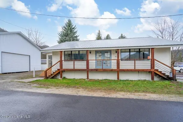 807 E Garden AVE, Osburn, ID 83849