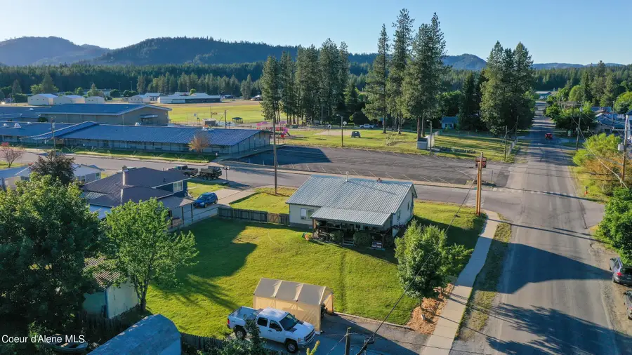 304 Harriet St, Priest River, ID 83856 - #3