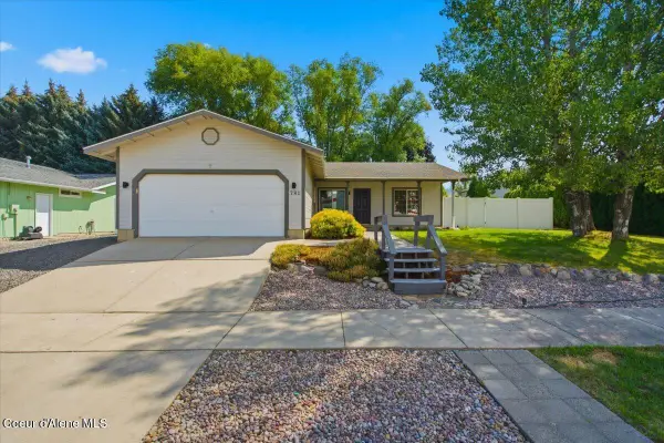 781 S Pleasant View RD, Post Falls, ID 83854