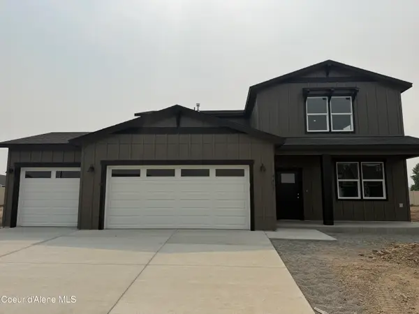4464 E Rare Fox AVE, Post Falls, ID 83854