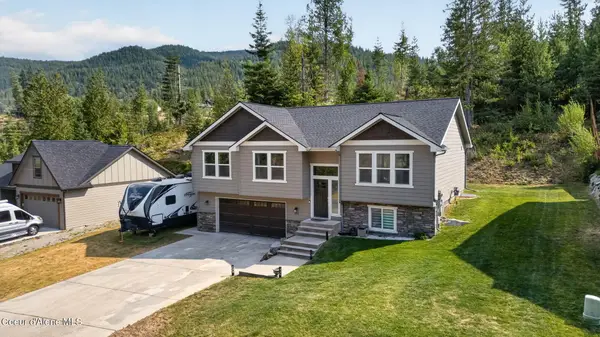 205 Old Farm Road, Pinehurst, ID 83850