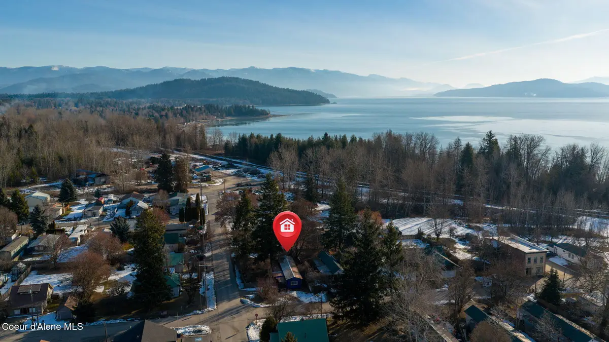 313 4th St, Ponderay, ID 83852 - #1