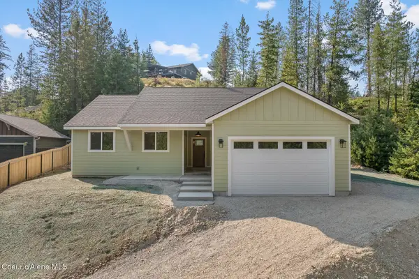 106 Memory LN, Pinehurst, ID 83850