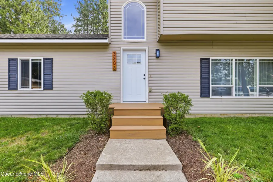 3208 N 9th St, Coeur D Alene, ID 83815 - #3