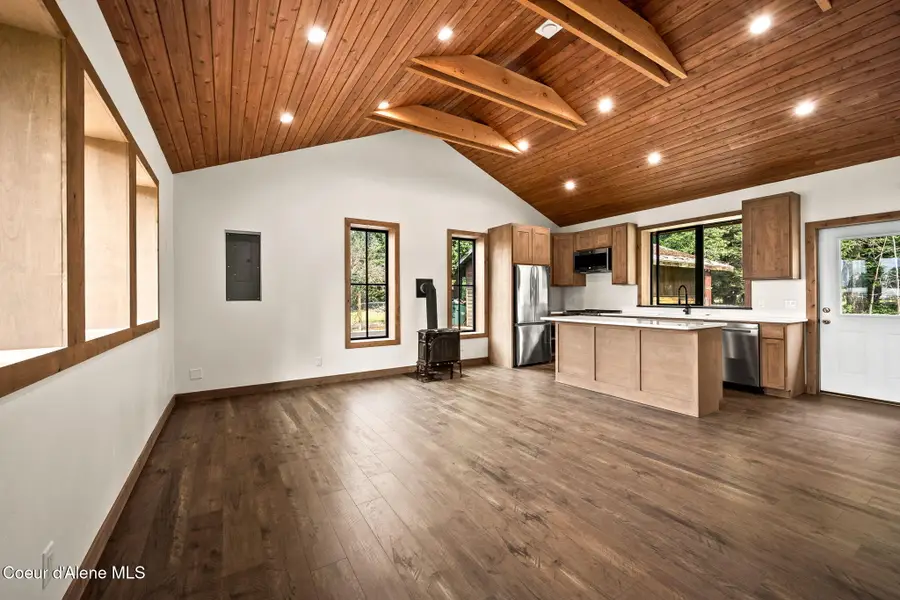 167 E Dakota AVE, Hayden, ID 83835 - #3