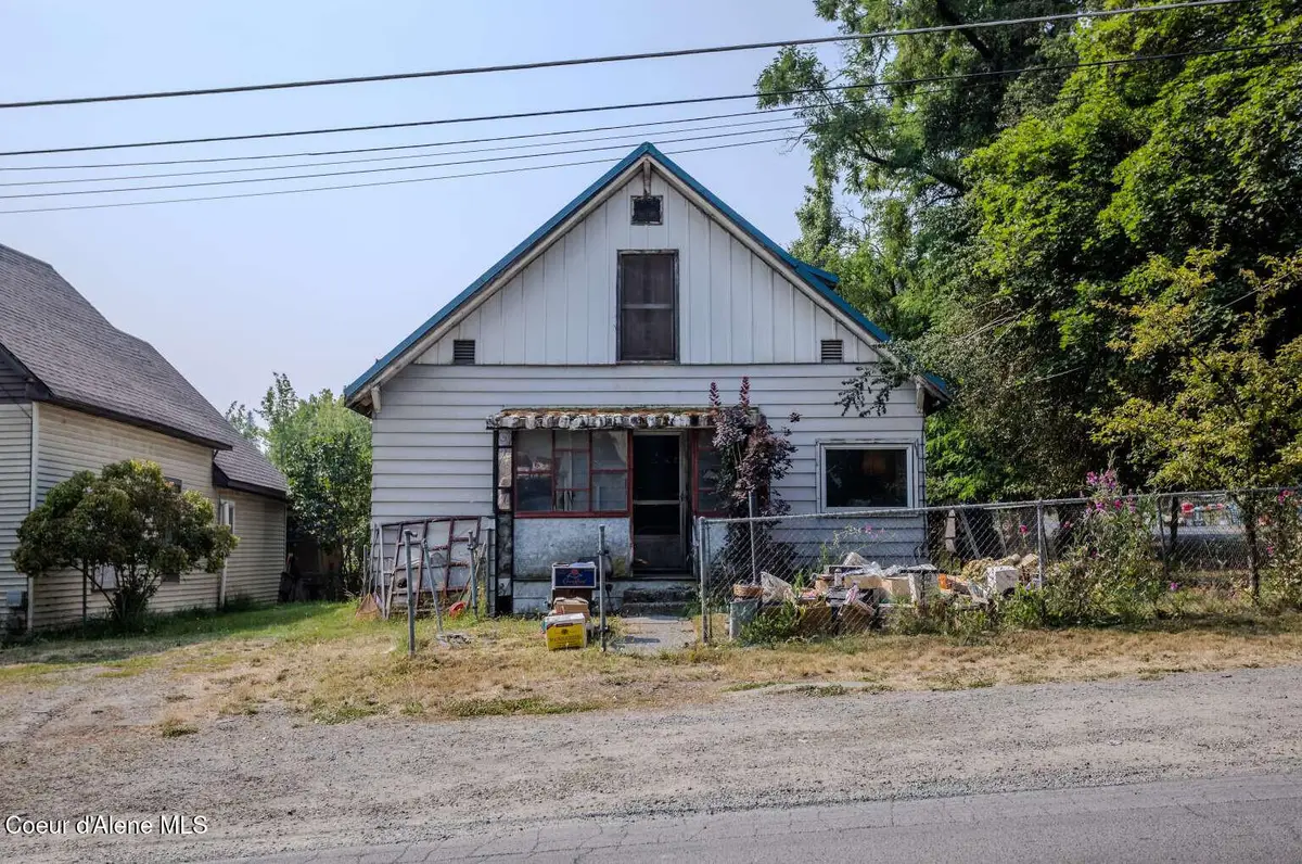 227 W Jefferson AVE, Saint Maries, ID 83861 - #1