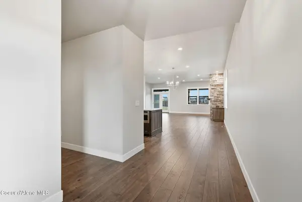 4461 W Hide Away LN, Coeur d'Alene, ID 83815