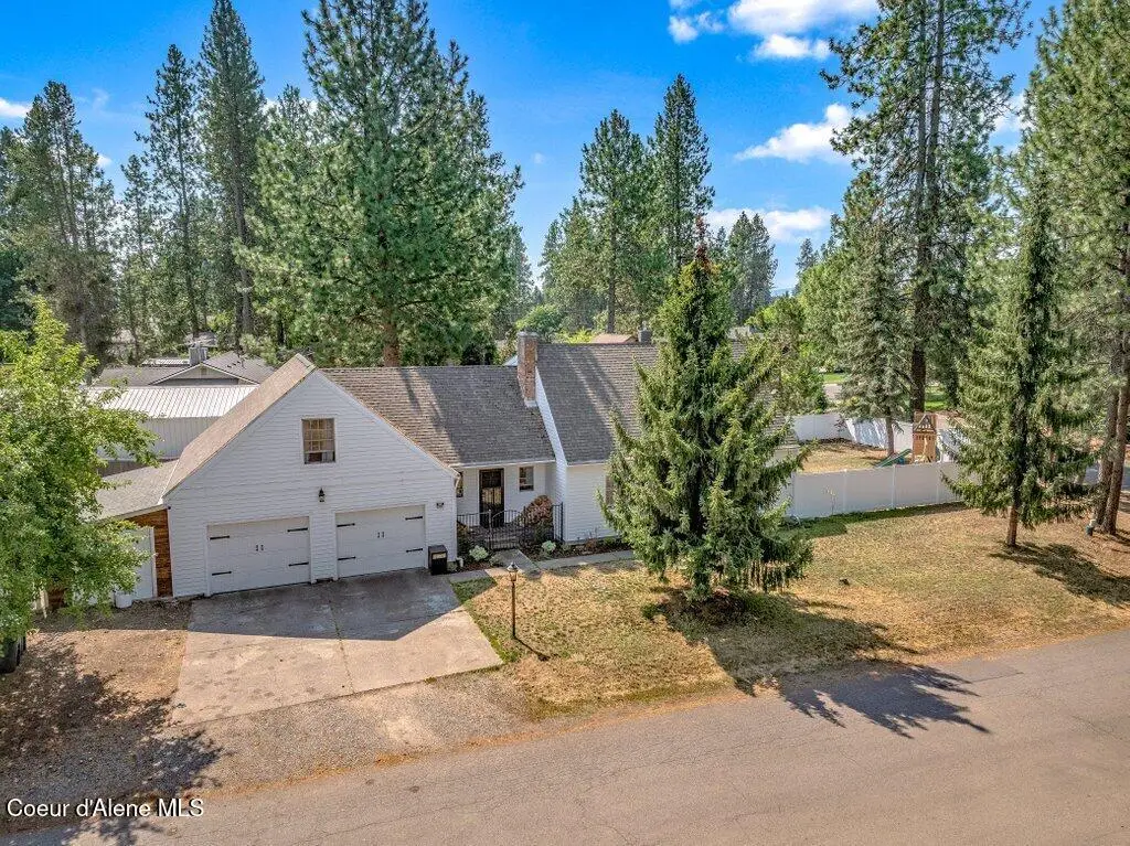 1140 E Forest Park Ln, Coeur D Alene, ID 83815 - #1